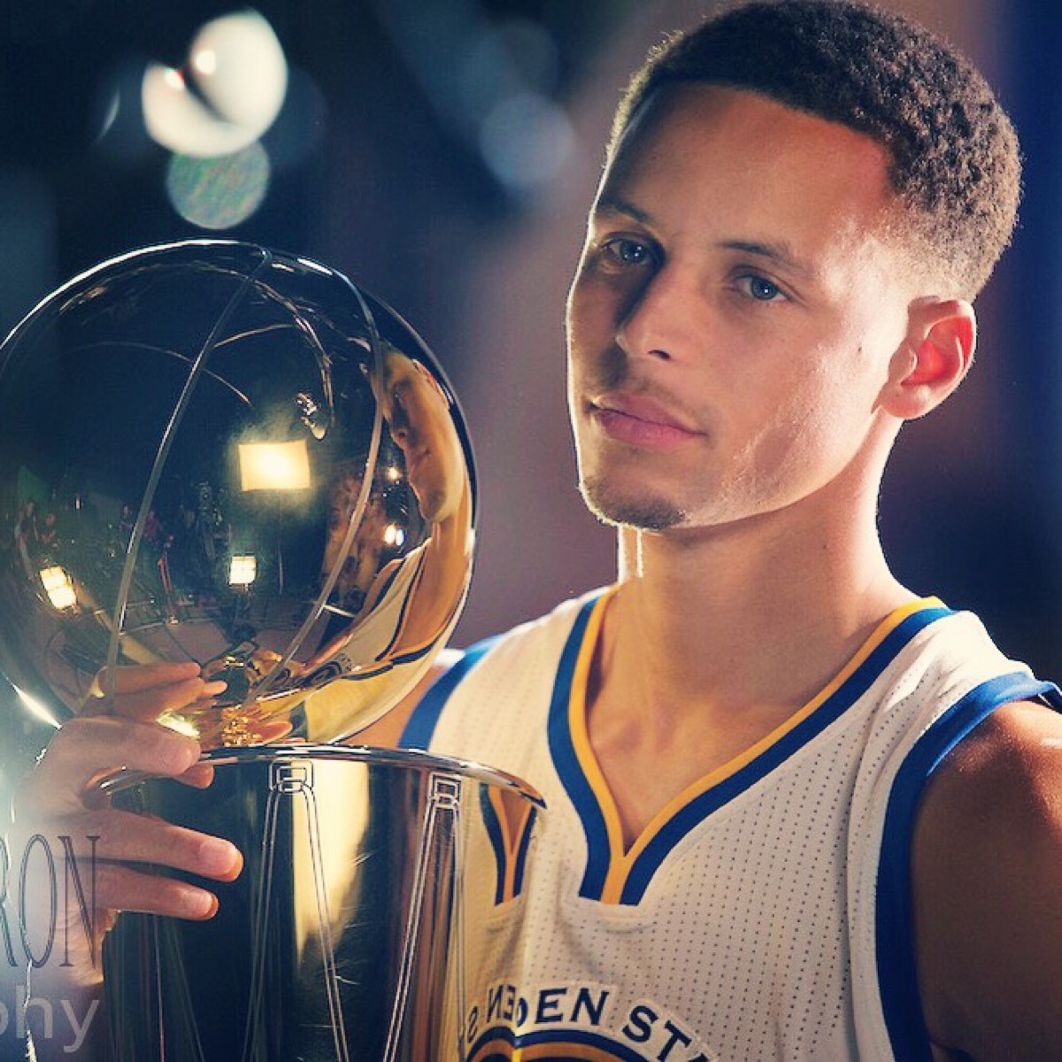 泰伦·卢：博格丹&米勒参与合练，小琼斯进行个人专项训练（泰伦·卢：博格丹、米勒已随队合练，小琼斯暂进行个人专项训练）