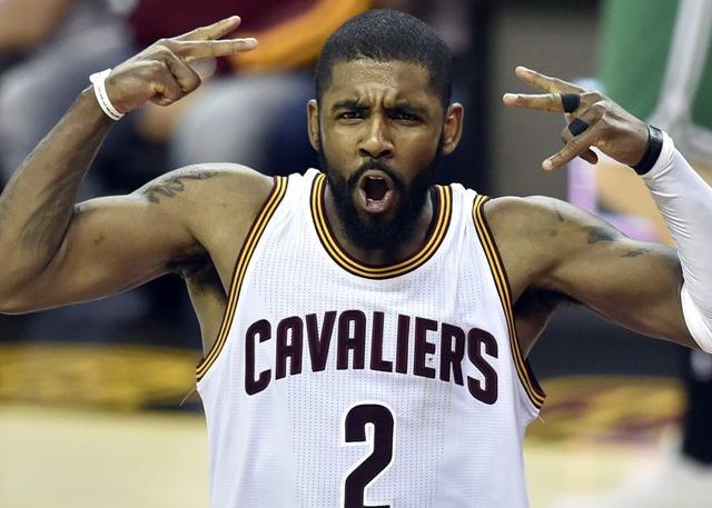 律师张冰：河南队拒不履行仲裁结果，涉及金额约77.83万元（张冰律师称河南队未履行仲裁裁决，涉款约77.83万元）