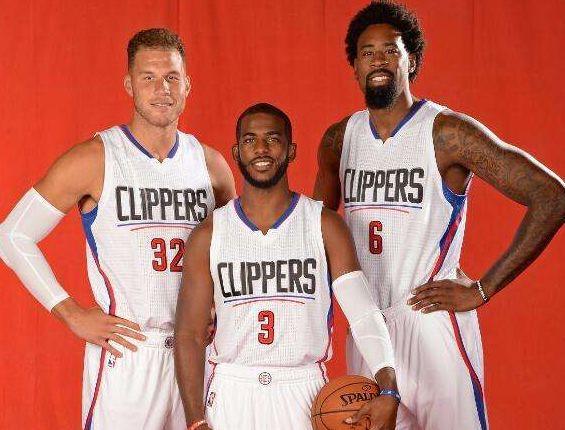 赫拉德-马丁：巴萨完全无需改变踢法，最重要的是做好压迫（赫拉德-马丁：巴萨无需调整风格，关键是把压迫做到位）