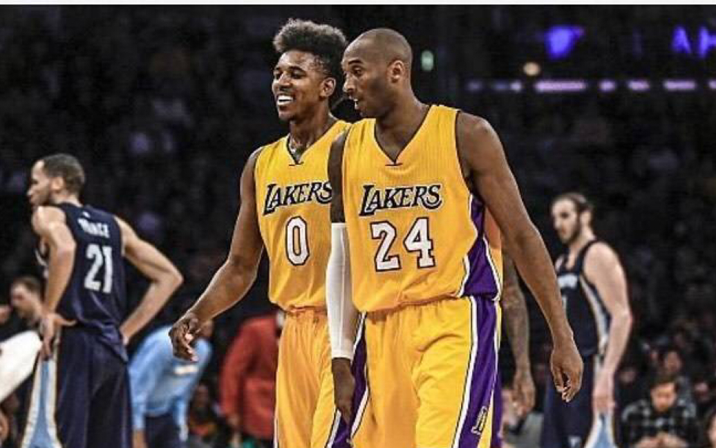 邮报：热刺冬窗将关注DV9，也可能引进世界级门将提升实力（邮报：热刺冬窗或追逐DV9，并考虑引进世界级门将以增强竞争力）