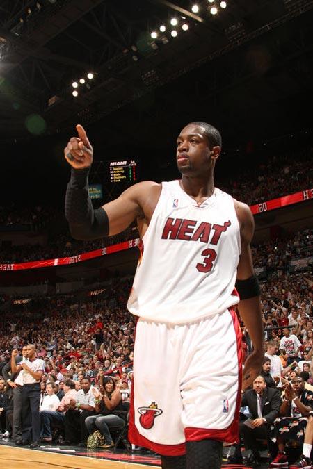 捷克11月大名单：绍切克、希克领衔，舒尔茨、维季克在列（捷克11月名单出炉：绍切克、希克领衔，舒尔茨、维季克入选）