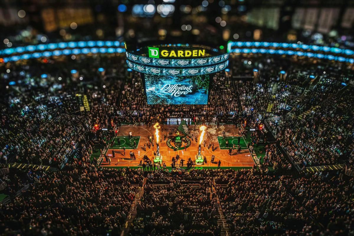 东契奇费城之行：与湖人会合的新征程（东契奇赴费城：开启与湖人合流的新篇章）