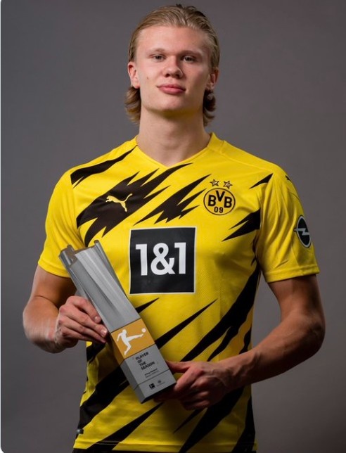 哈珀谈福克斯和卡斯尔：我们的三人组会很恐怖 都想看到彼此成功（哈珀评福克斯与卡斯尔：三人组合将极具威慑力，我们都期待彼此成就）