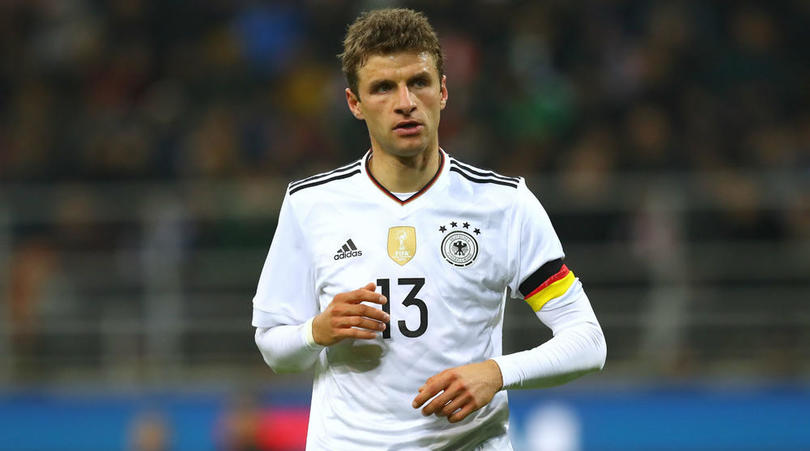 斯基拉：一家英超俱乐部询问了米兰前锋圣地亚哥的信息（斯基拉：英超某队打听米兰前锋圣地亚哥情况）